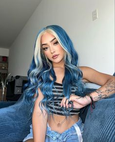 Blonde And Blue Hair, Hair Color Styles, Exotic Hair Color, Underneath Hair Color Ideas, Bright Blue Hair, Underneath Hair Color, Hair Dye Tips, High Fashion Hair, Underneath Hair