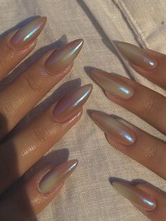 Chrome Nails Designs, Nude Nail Designs, Nagel Tips, Colorful Nails, Fake Nails With Glue, Party Dance, Nail Polishes, Artificial Nails, Stiletto Nails