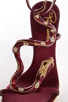 Roberto Cavalli burgundy and snake detail satin heels. This item has never been .Size: 36Heel: 4.25' Brand = Roberto Cavalli Shoe Size = 36 Color = Burgundy Condition = Never Item Number: 2924-1469 Item ID: 130157 Category: Heels Roberto Cavalli Heels, Nails Hair Hips Heels, Roberto Cavalli Shoes, Monsters Are Human, All Monsters Are Human, Snake Shoes, Snake Bag, Snake Dress, Chic High Heels