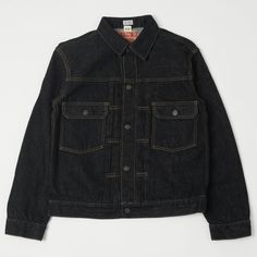 Boasting a unique grey/black 14oz denim, Freewheelers & Co have added to their ‘Motor Psyclone’ range with this incredible Type-II option. With a rinsed mid-weight denim, and contrast tonal stitching, this piece marks a departure from what we might expect from a heritage Type-II design, but this jacket is anything but lacking. All of the classic features that we know and love the Type-II for are there; sewn in knife pleats, twin button down chest pockets, selvedge button plate, waist adjuster ep Selvage Denim, Classic Jacket, Japanese Denim, Chino Jeans, Selvedge Denim, Denim Collection, Black Denim Jacket, Modern Fabric, Clothing Co