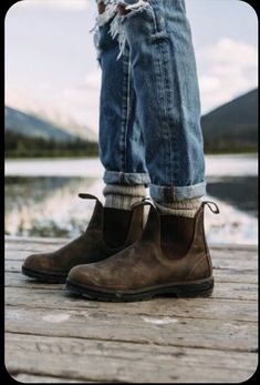 the perfect autumn boots Blundstone Boots Women, Canadian National Parks, Granola Girl, Women Outfit, 가을 패션, Inspiration Mode, Outfit Casual, In The Mountains