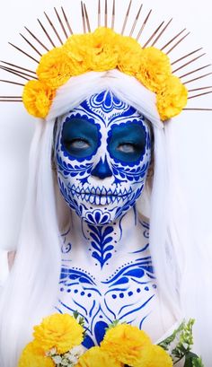 Sfx Gore Makeup, Sugar Skull Face Paint, Sugar Skull Artwork, Creepy Halloween Makeup, Face Art Makeup, Sugar Skull Makeup, Halloween Makeup Inspiration