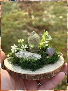 10 Useful Ideas To Elevate Your Garden Aesthetic This Season Garden Crystals, Fairy Garden Crafts, Crystal Garden, Witchy Crafts, Garden Decor Ideas, Fairy Garden Diy, Crystal Crafts, Crystal Art