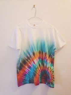 Cricut T Shirts, Trendy Music, Blue Spiral, Music Festival Fashion, Fashion Diy, Dye T Shirt