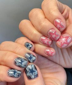 Nails For Winter 2023, Nails For Winter, Nail Halloween, Halloween Nail Art Ideas, Shoot For The Stars, Mens Nails, Hippie Nails, Make Up Inspiration, Punk Nails