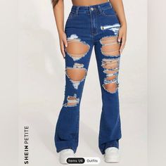 Super Cute Bootcut Pants Size Xs/ 00 Never Worn Cute Ripped Jeans, Shein Jeans, Latina Fashion Outfits, Latina Fashion, Bootcut Pants, Pants Color, Ripped Jeans, Neymar, Jeans Pants