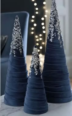 Blue Christmas Decor Ideas: Elevate Your Holiday Aesthetic Blue Christmas Decor Ideas, Blue Fairy Lights, Wreaths For Front Door Diy, Blue Christmas Stocking, Front Door Diy, Christmas Tree Inspo, Blue Christmas Decor, Holiday Aesthetic, Blue Christmas Tree