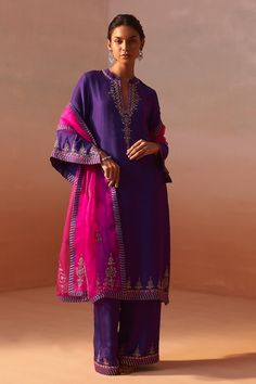 Buy Purple Dupion Embroidery Zari Mandarin Collar Fleur Kurta Palazzo Set For Women by Nitika Gujral Online at Aza Fashions. Luxury Purple Sets With Embroidered Border, Aza Fashion Outfits 2024 Suits, Rings Indian, Kurta And Palazzo, Kurta Palazzo Set, Anarkali Dress Pattern, Latest Dress Design, Summer 2025, Palazzo Set