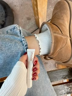 Sunday Refresh, Pumpkin Chai Latte, Girly Background, Aurora Aesthetic, Whisper Background, Product Shoot Ideas, White Aura, Knit Wool Socks, Chestnut Uggs