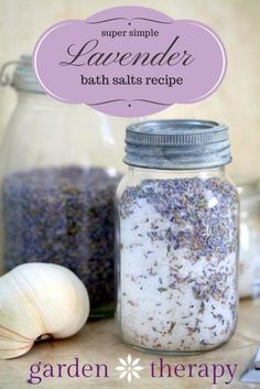 Easy Homemade Bath Salts Recipe - Garden Therapy **1. Fill each mason jar about halfway full of the Epsom salts. 2. Add just 10-15 drops of essential oil, replace lid, and shake. 3. Remove the lid again, add 1 tablespoon of dried lavender flowers, replace lid and shake (again). 4. Add more Epsom salts to full the jar then (you guessed it) replace the lid and shake shake shake. Homemade Bath Salts Recipe, Bath Diy, Bath Salts Recipe, Lavender Crafts, Lavender Bath Salts, Vintage Mason Jars, Lavender Bath, No Salt Recipes