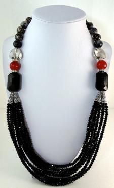 Diy Collier, Black Jade, Large Beads, Jade Necklace, Cool Ideas, Black Necklace, Bijoux Diy, Hand Made Jewelry