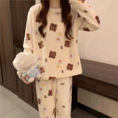 Color: Bear Apricot, Size: Average Size Winter Home Outfit, Peach Fashion, Pajamas Aesthetic, Womens Loungewear Sets, Suits Korean, Pajama Fashion, Cute Sleepwear, Cute Pajama Sets, Flannel Pajama Sets