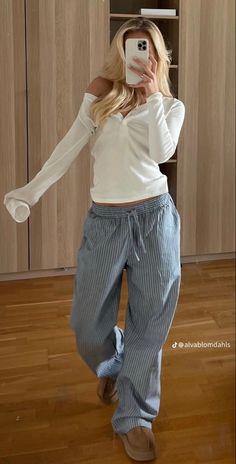 Pijamas Women, Look Legging, Skandinavian Fashion, Lazy Day Outfits, Cooler Look, Stockholm Fashion, Festival Looks