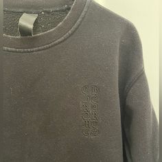 Worn Many Times. In Great Condition Besides The Lint Which Can Be Removed Easily. Men’s Size Small Fits Like A Woman’s Large. Ref Number Is Provided In The Photos. Heart Sweater, Chrome Hearts, Sweaters Crewneck, A Woman, Men Sweater, Man Shop, Crew Neck, Black, Color