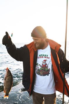 Gift a custom Merry Fish-Mas fishing shirt this Christmas! Personalize it with your name or signature to make it truly unique. Note: The item is made and printed in the US, with free standard shipping. 🐟 Perfect for fishing enthusiasts--customize with a personal touch! 🎄 Add your name for a special, personalized gift experience. *Soft and durable unisex sweatshirt, perfect for chilly days out fishing. *Crafted with a 50/50 cotton-polyester blend for warmth and comfort. *Classic crewneck style Fishing Sweatshirts, Usa Pride, Usa Sweatshirt, Leather Money Clips, Biker Men, Brown Leather Wallet, Tie Dye Colors, Genuine Leather Totes, Leather Card Wallet