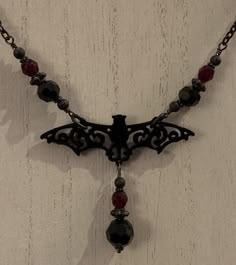 Vampire Accessories, Gothic Filigree, Gothic Necklaces, Vampire Ball, Dark Necklace, Vampire Necklace, Goth Outfit Ideas, Bat Pendant, Dark Jewelry