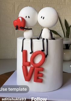 Simple Anniversary Cakes, 25th Anniversary Cake, Kue Fondant, Unknown Person, Birthday Cake Decorating Ideas, Fondant Cake Designs, Cake Decorating With Fondant