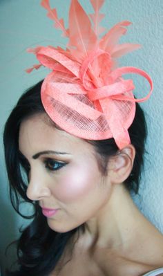 Coral Mini Fascinator  Arriana Mini Coral Mesh by EyeHeartMe, $44.00 Fascinator Hats Diy, Green Feathers, Mini Hats, Derby Outfits, Derby Fascinator, Couture Hats, Hat Fascinator, Fascinator Headband