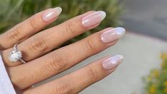 How to get Hailey Bieber’s ‘glazed donut’ nails Good Morning America Mirror Nail Polish, Fun Manicure