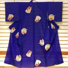 See through batwing vintage silk Furisode Kimono. Brighten up you day wearing this purple kimono or by hanging it as a display to enjoy everyday. Item: Dark Blue See through Kimono Robe No.ktm189 Size: M- L  /  L58.6inch (149cm), W25inch (64cm) Condition: Used, Very Good. Please check the photos. Need a Obi Sash? Find it here: https://www.etsy.com/shop/KimonoFujiyamarock?ref=seller-platform-mcnav§ion_id=13757607 Shop the entire collection https://fujiyamarock.etsy.com Ships FREE by Express DHL. Traditional Long Blue Kimono, Blue Kimono With Kimono Sleeves For Tea Ceremony, Traditional Blue Kimono For Tea Ceremony, Purple Kimono, Furisode Kimono, Obi Sash, Summer Kimono, Vintage Silk, Bat Wings