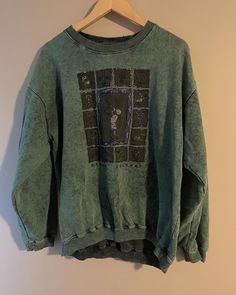 Vintage Sweatshirt  - Dream Journey spell out  - Hieroglyph design  - Stone washed style  - Distressed neckline/sleeve  - 90s grail  Size: L Great vintage condition  No rips or holes  No stains Funky Outfits, Streetwear Men Outfits, Dream Clothes, Vintage Sweatshirt, Sweater Weather, Aesthetic Fashion, Aesthetic Clothes, Fashion Inspo Outfits, Crewneck Sweatshirt