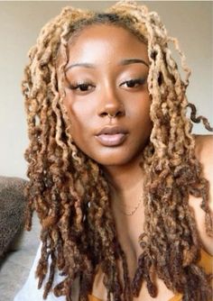 Summer Loc Colors, Blonde Locs Black Women, Loc Colors, Blonde Locs, Lock Styles, Crochet Locs, Short Locs, Loc Hairstyles, Summer Braids