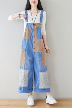 #overalls #dungarees #koreanstyle #plussize Overalls Summer, Jeans Patchwork, Clothing Reference, Strap Pants, French Baby, Jeans Overall, Linen Bottoms, Patchwork Jeans, Clothes Rack