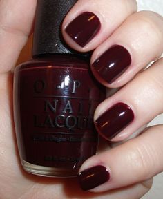 Hollywood and Wine OPI This oxblood color is rich and refined looking. And ever so slightly vampy;) Malaga Wine Opi Dip, Wine Colored Nails, Opi Malaga Wine, Maroon Nail Polish, Burgundy Nail Polish, Malaga Wine, Opi Colors, Dip Manicure, Unghie Sfumate