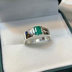 Xmas Gift Swat Emerald Mens Silver Ring Real Natural Swat Emerald Zamurd Ring Fashion Emerald Ring Fine Emerald Ring Top Quality A+ Emerald Zamurd Ring Real Gemstone Ring Christmas Gift Ring* Total Carat: 2 Carat * Total Weight Silver: 20 grams * Origin: PK * Ring Sizes: All US, UK International Size Available (5US,6US,7US,8US,9US,10US,11US,12US,13US,14US,15US,16US) * Re-sizable: Yes * Type: Natural Unheated Untreated Gemstone * Shipment Via FedEx Note: Stone Color as seen on the Store We take t Luxury Silver Men's Emerald Ring, Luxury Men's Emerald Ring Gift, Luxury Silver Men's Ring With Emerald, Luxury Green Sterling Silver Men's Ring, Emerald Mens Ring, Mens Silver Ring, Smaragd Ring, Emerald Cut Rings, Ring Fashion