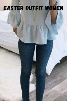 What will you be doing this Easter? What will you be wearing? Here are the perfect Easter outfits for women over 40 Outfits For 30 Somethings, Looks Jeans, 30 Outfits, Beauty And Fashion, Komplette Outfits, Inspiration Mode, Looks Style, Look Chic, Outfits Casuales