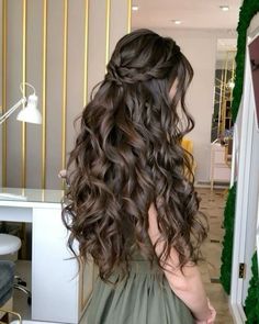 Hair Stayl, Rambut Brunette, Classy Hairstyles, Hair Guide, Highlights Brown Hair, Wedding Hair Down, Haircuts Straight Hair, Long Wavy Hair