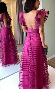 Sparkle Prom Dress, Prom Dresses With Pockets, Simple Prom Dress, Floor Length Prom Dresses, Homecoming Dresses Long, Formal Evening Dress, Evening Dress Fashion, Classy Dress Outfits, Dresses Elegant