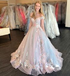 Color:white or ivory or other colors.Please leave us message of color when buy.  Any questions,please contact us by email :KKprom@outlook.com   A.We can make the dress in standard size or custom ,if you need custom sizes,please give us below measurements:  1.Bust=_____ inches  2.Waist=_____inches  3.Hips=________inches  4.Shoulder to Shoulder = ___ inches  5. Hollow to floor(no shoes)=________inches  6.Height(no shoes)=______inches  7.Shoes height=______inches  B.Delivery time  Normal total time Prom Dress Tulle, Sweetheart Prom Dress, Rustic Wedding Dresses, Lace Formal Dress, Dress Tulle, Applique Wedding Dress, Princess Wedding Dresses, Applique Dress, Tulle Prom Dress