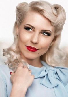 Vintage Wedding Hairstyles, Cabelo Pin Up, Retro Wedding Hair, Short Hair Bride, Hairstyles Theme, 1940s Hairstyles, Rockabilly Hair, Vintage Wedding Hair, Pin Up Hair