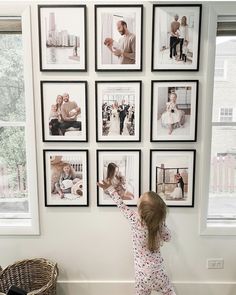 Gallery Wall Stairs, Wedding Picture Walls, Gallery Wall Staircase, Photowall Ideas, Family Pictures On Wall, Frame Wall Collage, Gallery Wall Layout