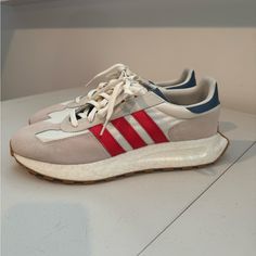 Excellent Condition Adidas. Size 12 Men’s. Adidas Retropy E5, Adidas Retropy, Red Adidas, 12th Man, Shoes Adidas, Adidas Men, Adidas Shoes, Mens Shoes Sneakers, Red White