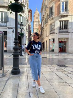 Long Jean Skirt Outfits Summer, Jean Skirt Outfits Summer, Long Denim Skirt Outfits, Midi Skirt Outfits Summer, Demin Skirt Outfit, Denim Midi Skirt Outfit, Long Denim Skirt Outfit, Skirt Outfit Summer, Skirt Outfits Summer