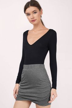 Search Spring Outfits College, Womens Night Out Outfits, Cute Night Out Outfits, Outfit Clubwear, Town Outfits, Girls Night Out Outfits, Cute Dresses For Party, Spring Outfits Dresses, Capsule Wardrobe Outfits