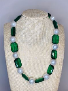 Emerald Beads are acrylic and 35mm White round beads are acrylic and 20mm The necklace is 19 inches with 4- inch extender Big Beads Necklace, Big Necklaces, Yellow Flower Necklace, Funky Necklace, Y2k Necklace, Big Necklace, Etsy Marketing, Heart Designs, Golden Necklace