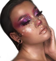 Eyelook Ideas, Makeup 2022, Fashion Editorial Makeup, Face Beat Makeup, Makeup Nails Art, Bold Makeup, Creative Eye Makeup, Face Card, Creative Makeup Looks