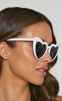 Wedding Accessories | Women's Wedding Accessories & Jewelry Online | Showpo USA Bride Heart Sunglasses, Glasses For Wedding, Chapel Of Love, Wedding Sunglasses, Heart Glasses, Bridesmaid Accessories, Wedding Accessories Jewelry, Heart Sunglasses, Trendy Sunglasses