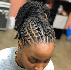 Check out @simonelovee❤️ Dreads Short Hair, Dreadlocks Hair Care, Hairstyles Natural Hair, Dreadlock Hairstyles For Men, Faux Locs Hairstyles