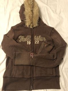 Zip Up Hoodie With Fur Inside, Zipup Hoodie Y2k, Fur Hoodie, Women's Hoodies, Cute Jackets, Women Hoodies Sweatshirts