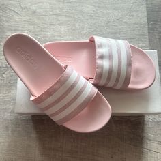 Nwot Adidas Girls Adilette Pink Comfort Slide Sandals. Size 5, Fits Size 7. Slide Adidas, Adidas Originals Shoes, Adidas Girl, Sandals Flip Flops, Flip Flop Sandals, Slide Sandals, Adidas Originals, Kids Shoes, Flip Flops