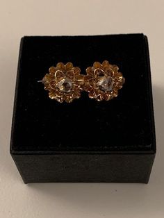 Antique 14k gold brooch with two fancy colour solitaire diamonds. The diamonds are greyish in colour, but a very good quality with super spark. Each diamond is apr. 0.5ct, in total 1ct. Continental Europe, possibly France made. The gold and the diamonds have been professionally tested to be genuine. Will be sent by DHL, registered and insured. Rare opportunity to find such piece of antique jewellery! Please, be aware, that buyers outside the EU are eligible for import taxes. Gold Brooch, Diamond Brooch, Fancy Diamonds, Gold Brooches, Antique Jewellery, Diamond Solitaire, Antique Gold, Brooch Pin, Brooches