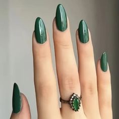 24 Pieces Fake Press On Nails Color May Vary Due To Lighting Size One Size Condition New Comes With Mini Nail File And Glue Adhesive Strips Solid Color Nails, Green Nail Designs, Green Nail Polish, Easy Nails, Green Nail, Stick On Nails, Prom Nails, Nail Art Hacks, Nail Accessories