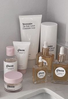 Glow Skin, Skincare Organization, Beauty Skin Care Routine, Makeup Essentials, Skin Care Essentials