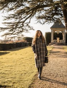 28TH JANUARY 2024 - Lydia Elise Millen Lydia Millen Outfits, English Country Fashion, Lydia Millen, Lydia Elise Millen, Money Clothes, Scottish Countryside, Julia Berolzheimer, Country Style Outfits, Country Fashion