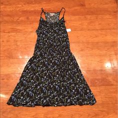 Cute, Casual, Floral Sundress From Target! Never Worn, Just Tried On. Black Casual Sundress For Spring, Casual Black Sundress For Spring, Black Flowy Sundress In Casual Style, Casual Black Knee-length Sundress, Black Sleeveless Sundress For Spring, Black Sundress For Spring, Floral Sundress, Sundress, Target