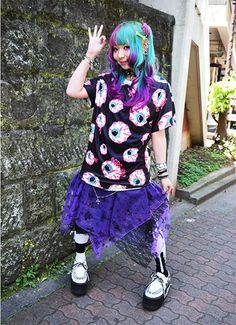 Yami Kawaii Outfit, Yami Kawaii Fashion, Traditional Goth, Creepy Cute Fashion, Kawaii Goth, Yami Kawaii, Fashion Articles, Cool Fits